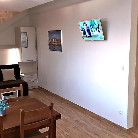Schoene In Mit Terrasse Apartment Baska Voda